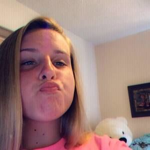 Meet your Posher, Hailie